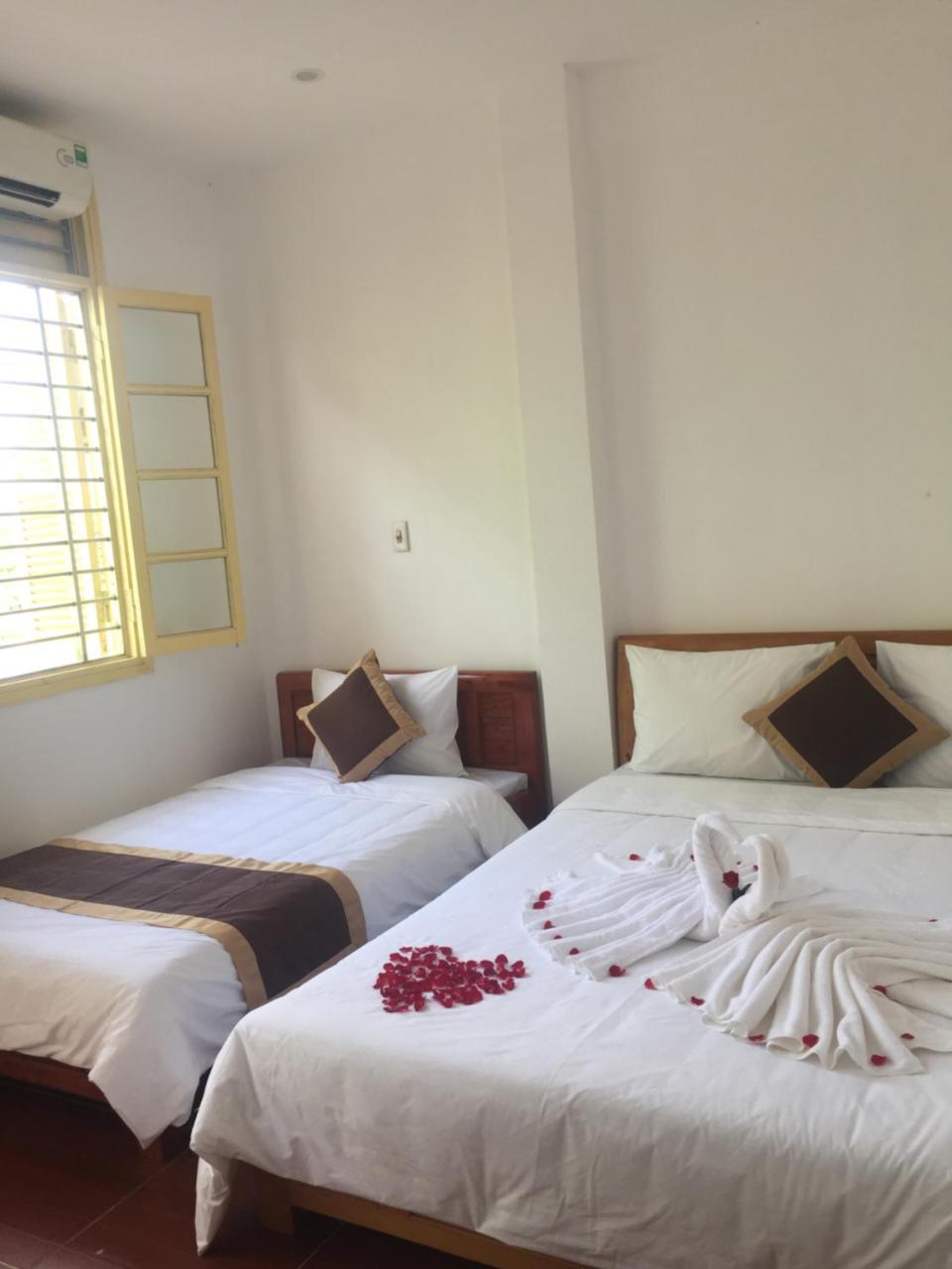 Thanh Huong Hotel Hanoi Esterno foto